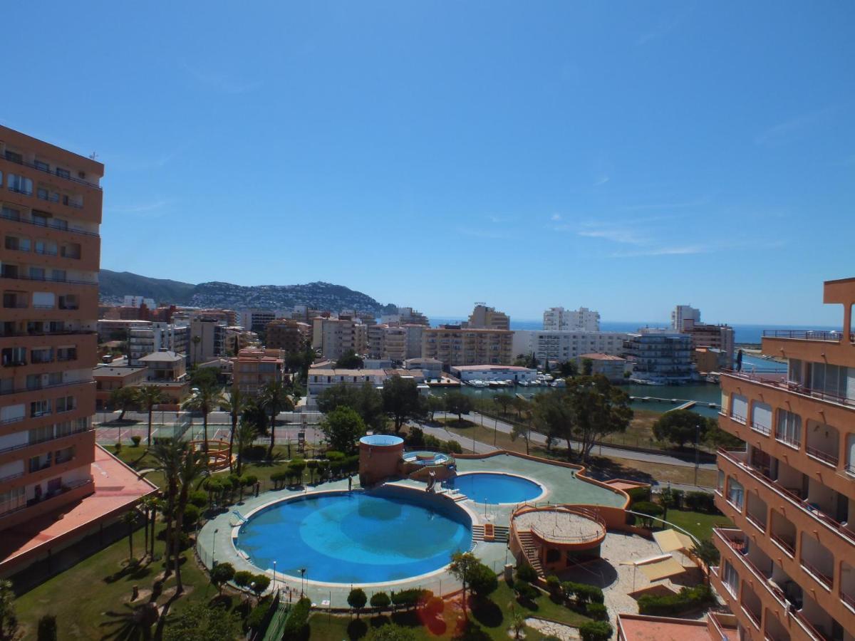 Rnet - Ir 7-42 Studios Roses Costa Brava 외부 사진